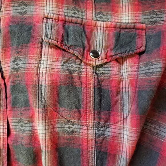 Woolrich Aztec Vintage Pearl Snap Button Shirt Women's Sz XL Red Plaid - Picture 7 of 8